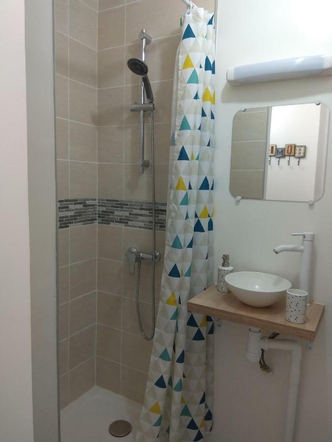 Chic Studio Near Paris Apartman Saint-Denis  Kültér fotó