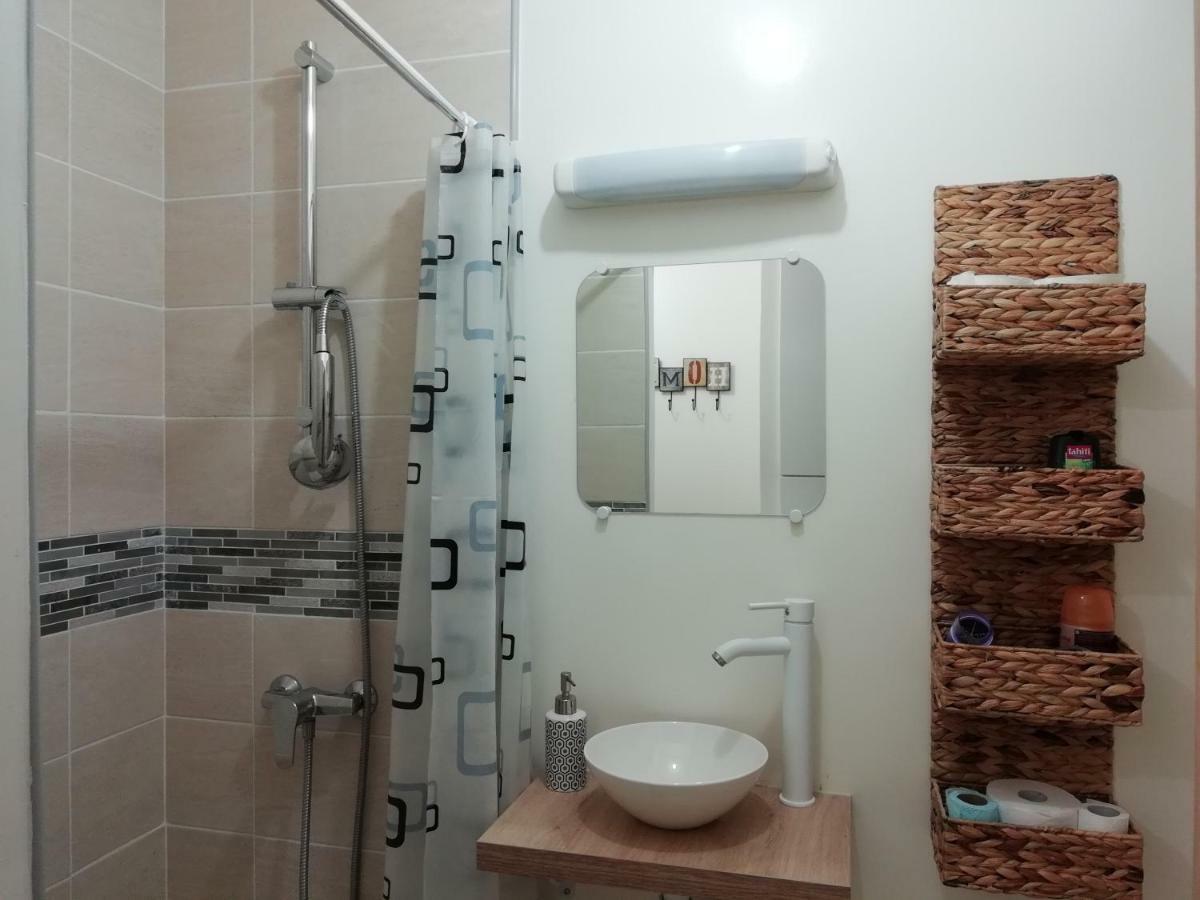 Chic Studio Near Paris Apartman Saint-Denis  Kültér fotó