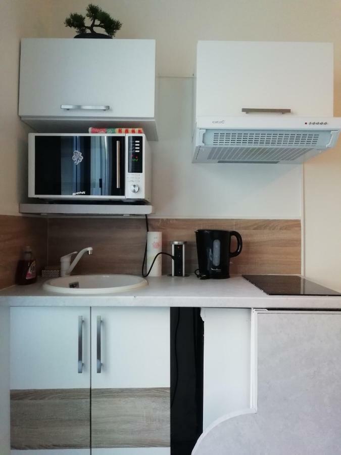 Chic Studio Near Paris Apartman Saint-Denis  Kültér fotó